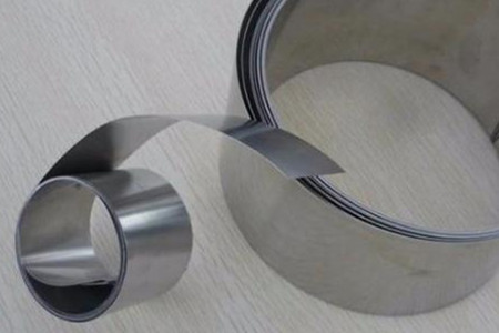 什么原因會(huì)影響精密不銹鋼帶的光澤度?